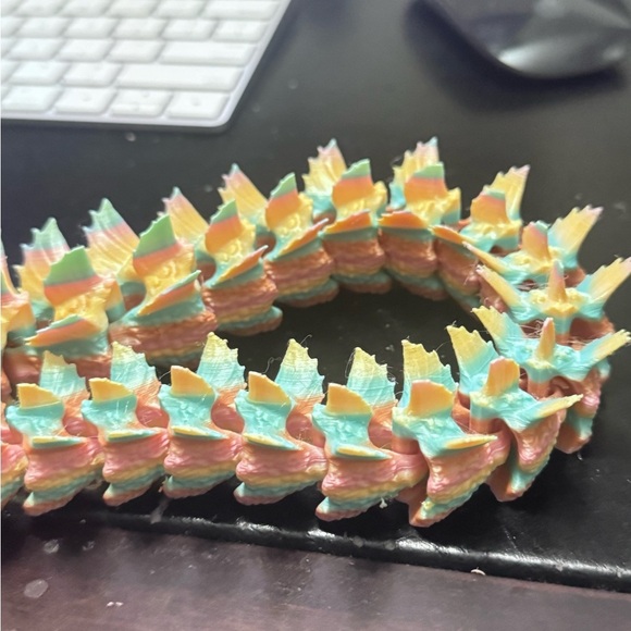 3D Printed Colorful Reptile Dragon 🐍 - Picture 5 of 9